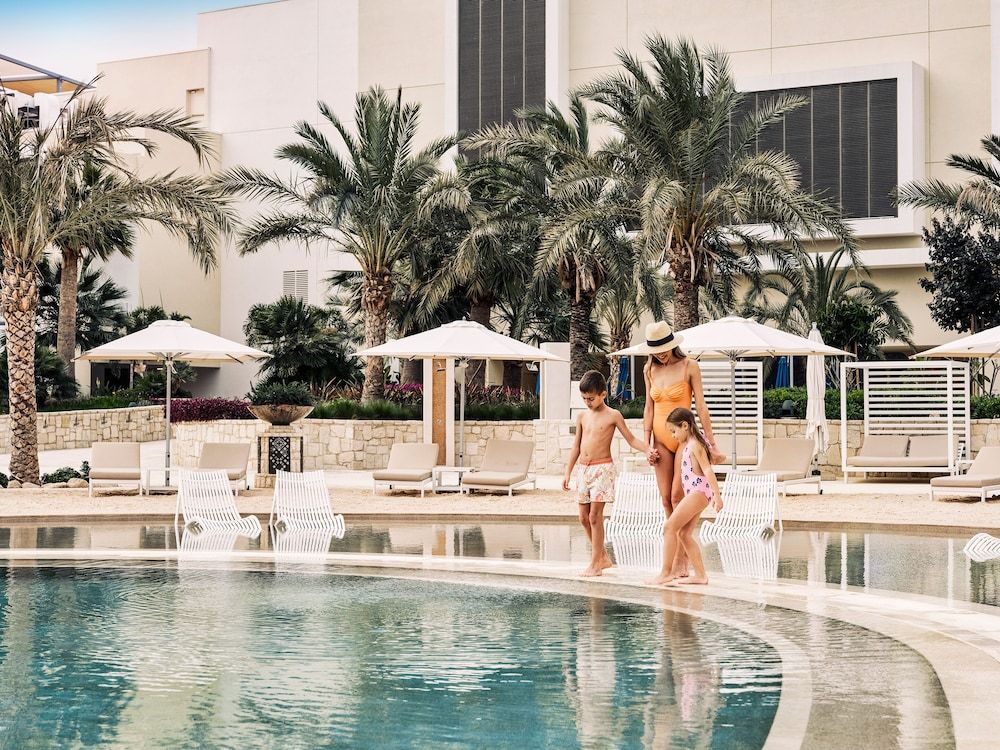 Pool:1000px
