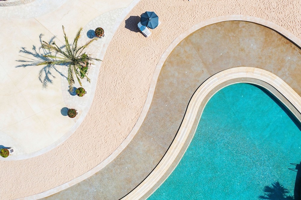 Pool:1000px