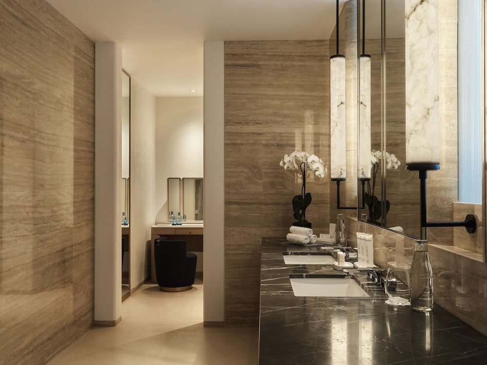 Bathroom:1000px