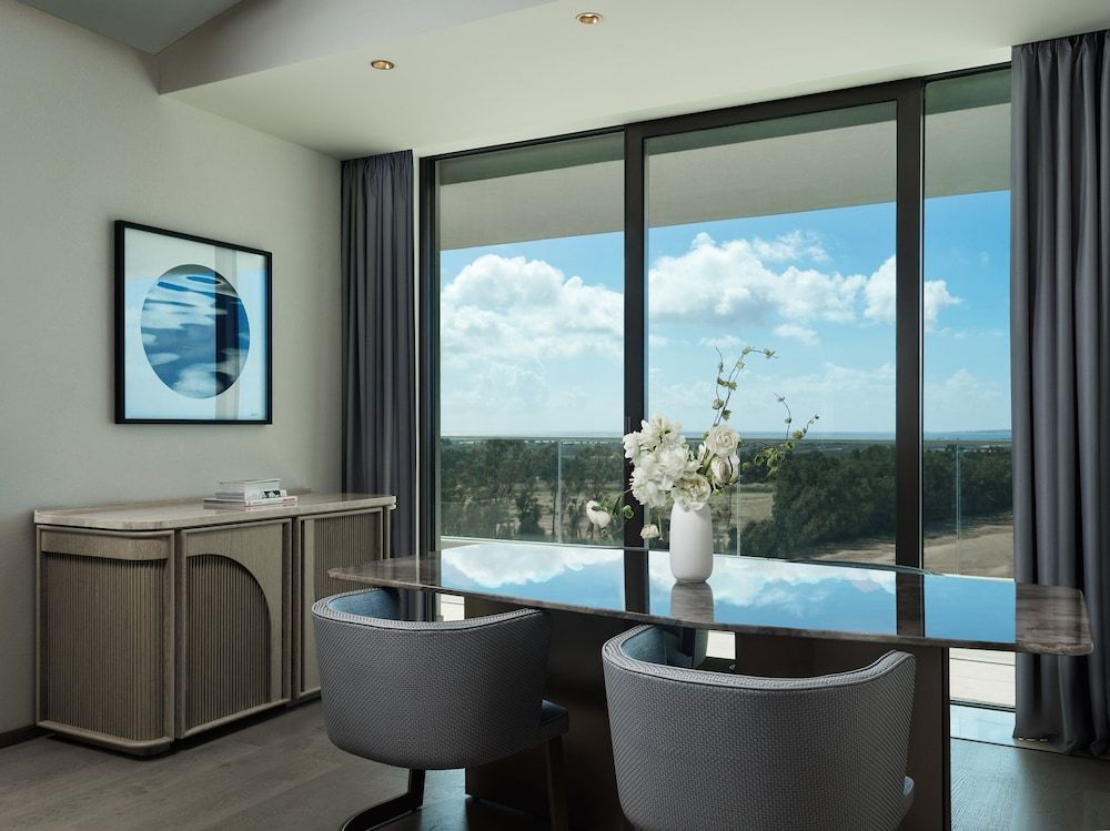 Living area:1000px