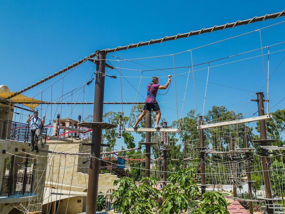 Ropes course (team building):1000px