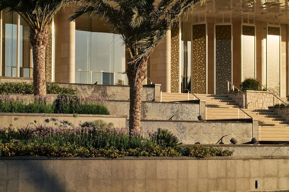 Exterior:1000px