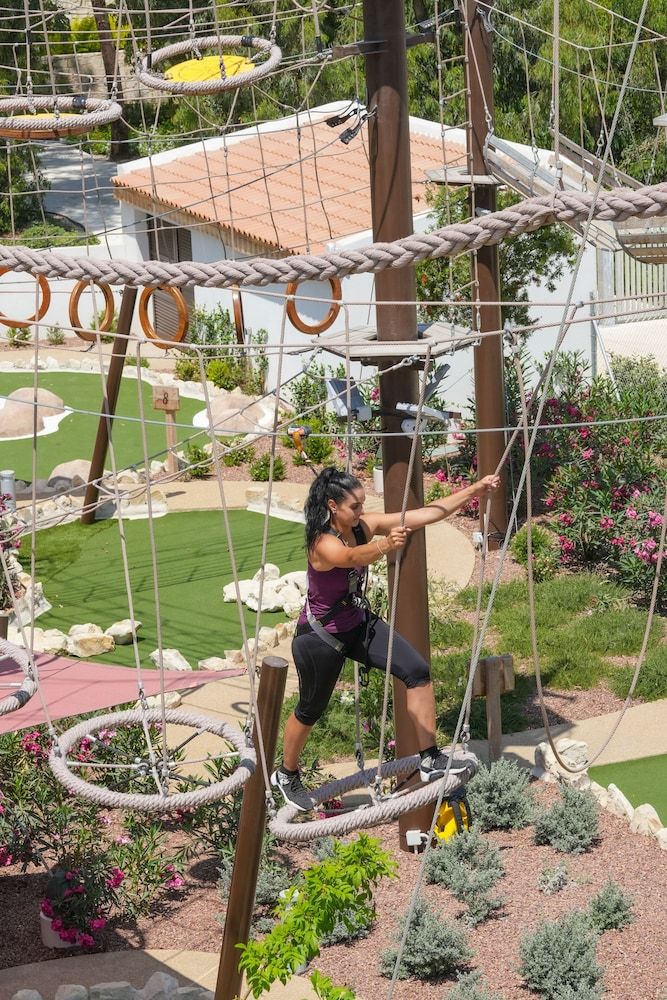 Ropes course (team building):1000px