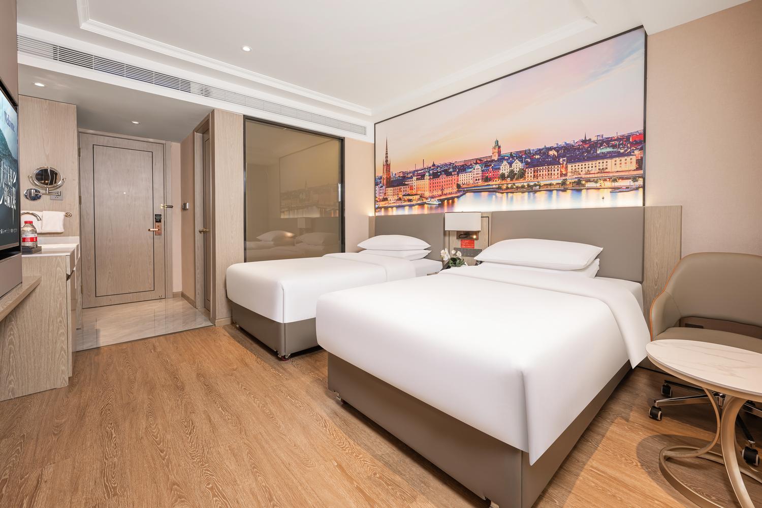 Vienna Hotel (Shangluo Shangzhou) - Tap to explore photos