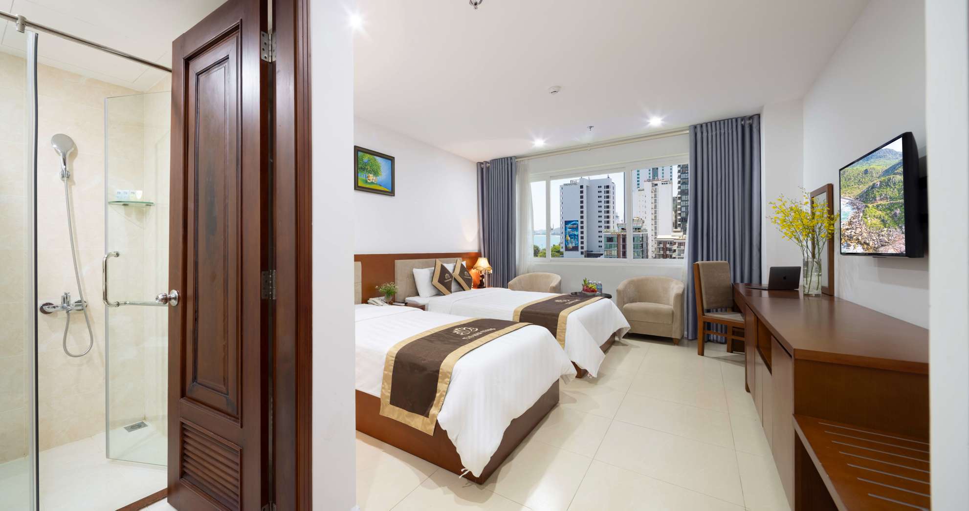 T.78 Hotel Nha Trang - Tap to explore photos