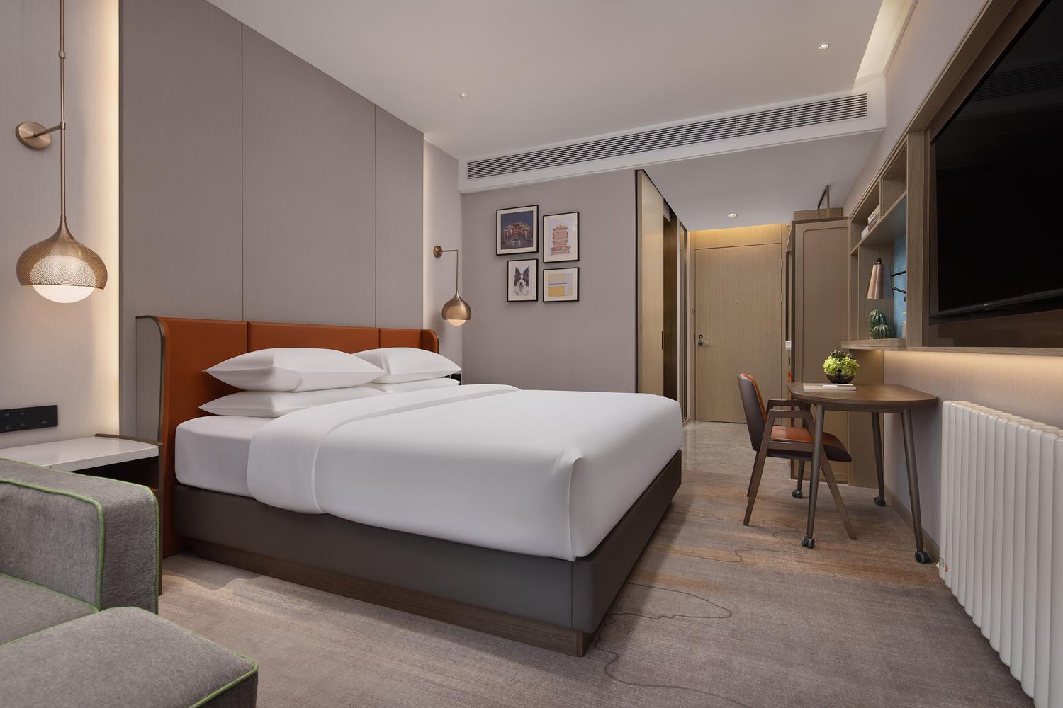 Home2 Suites By Hilton Wuhan Hankou Railway Station Room Type - Guestroom (Double Bed)