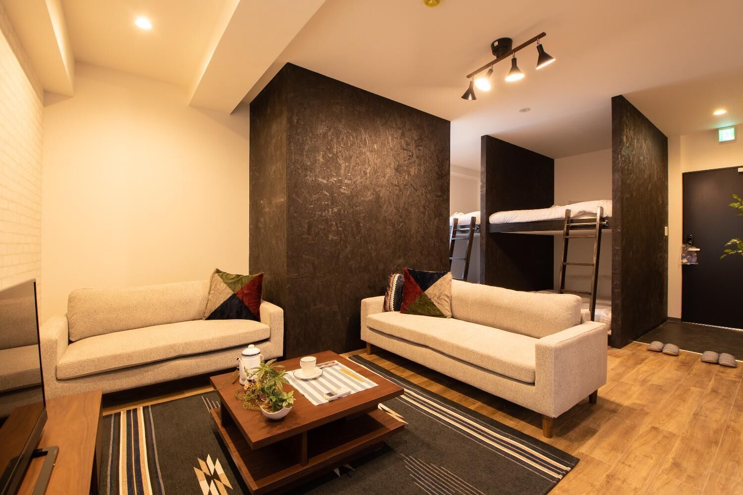 Living room 2, Willows Minpaku, Osaka