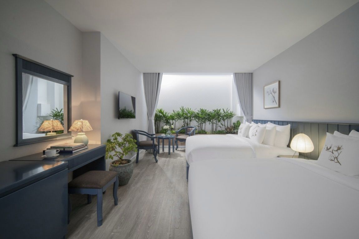 Silverland May Hotel Room Type - Narra Twin, No Window