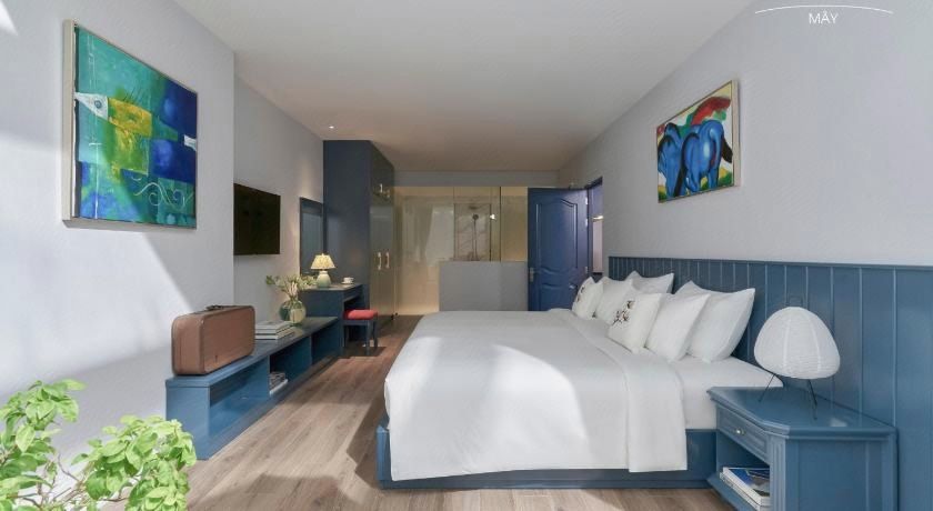 Silverland May Hotel Room Type - The Suite Family, no window