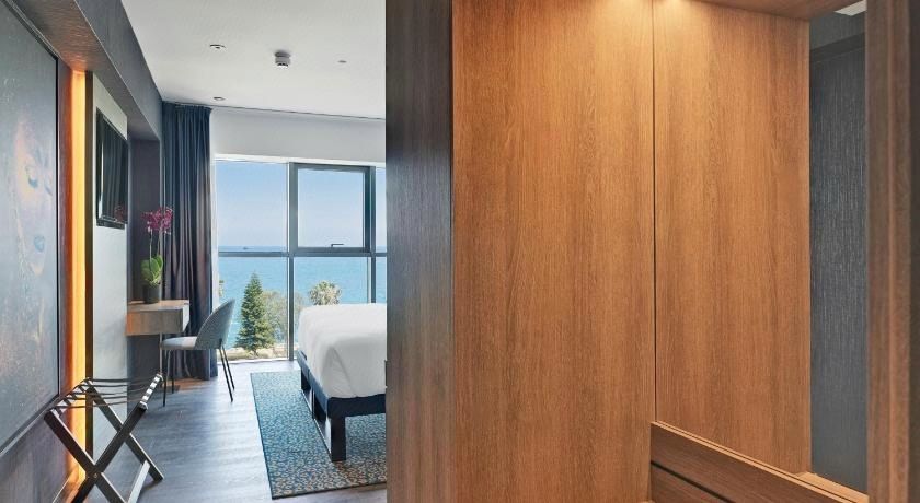 NYX Hotel Limassol Room Type - Triple Room - Executive