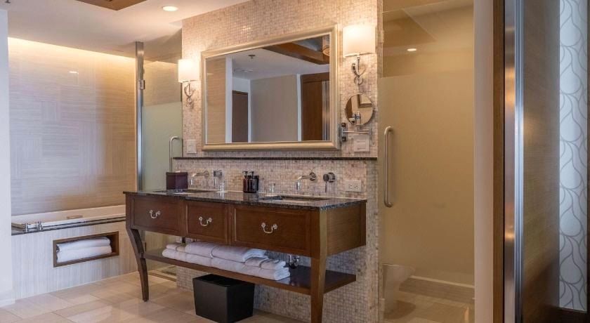 Dusit Thani Guam Resort - Tap to explore photos