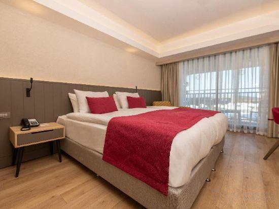 Other 3, The X Belek, Serik