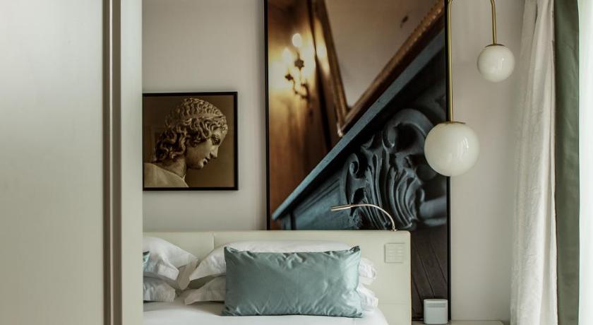 Sofitel Rome Villa Borghese Room Type - Luxury Room
