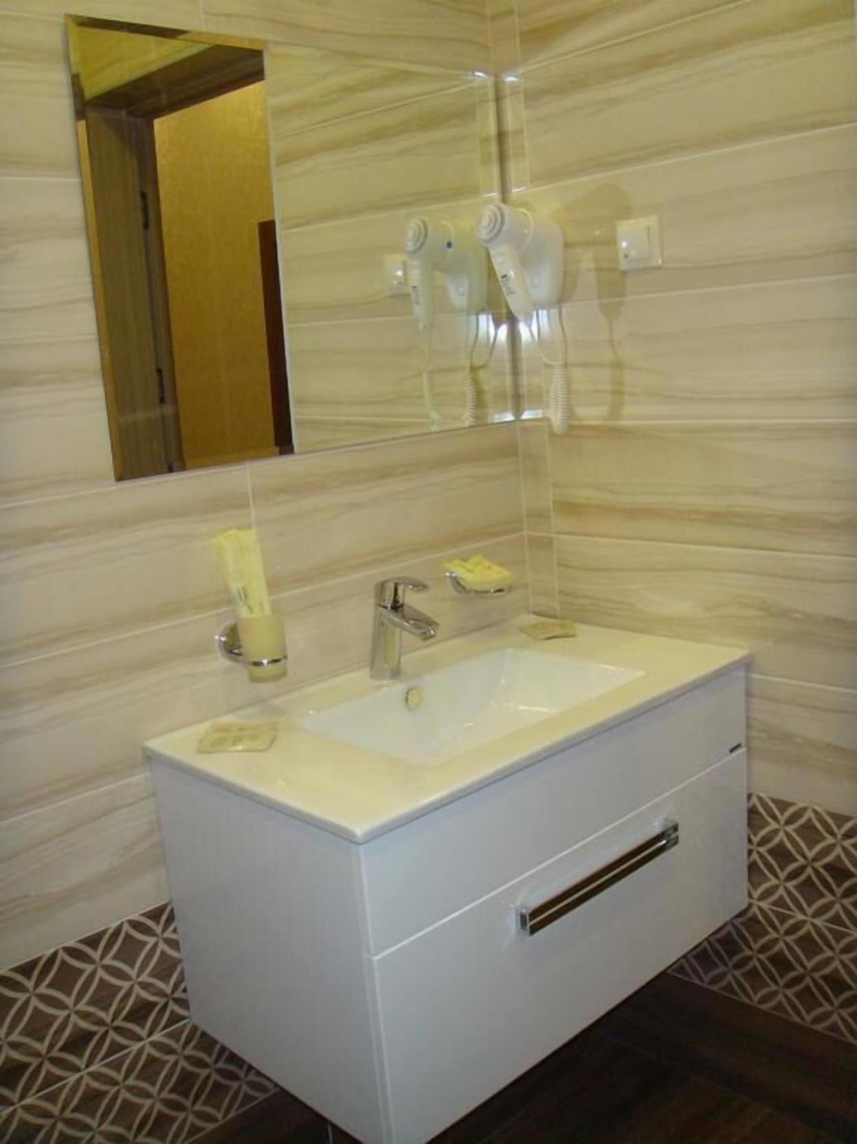 TiAdele Hotel photo 3