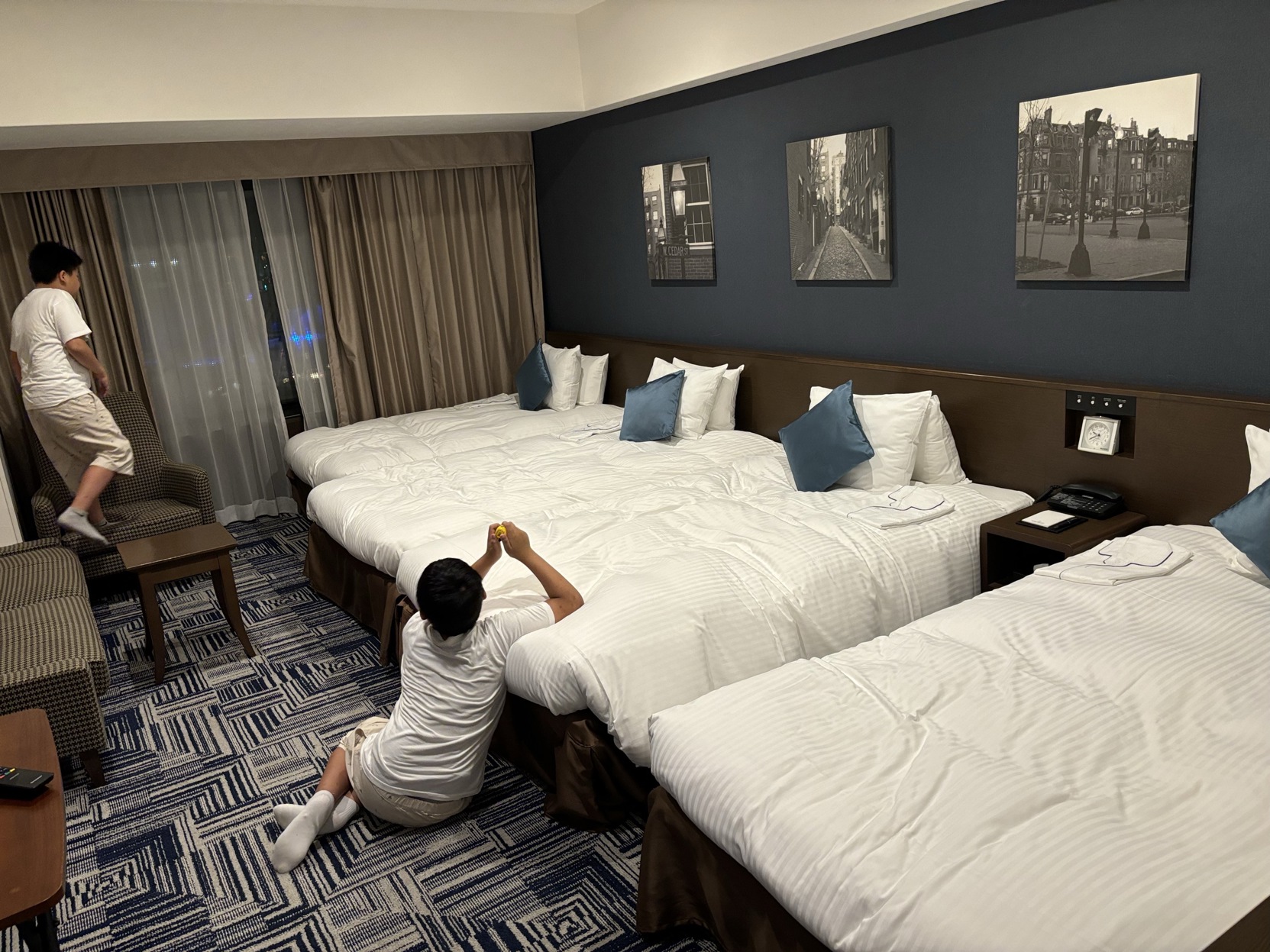 The Park Front Hotel at Universal Studios Japan Room Type - Superior Floor Park View Family Quadruple Room The Park Front Hotel at Universal Studios Japan Room Type - Superior Floor Park View Family Quadruple Room