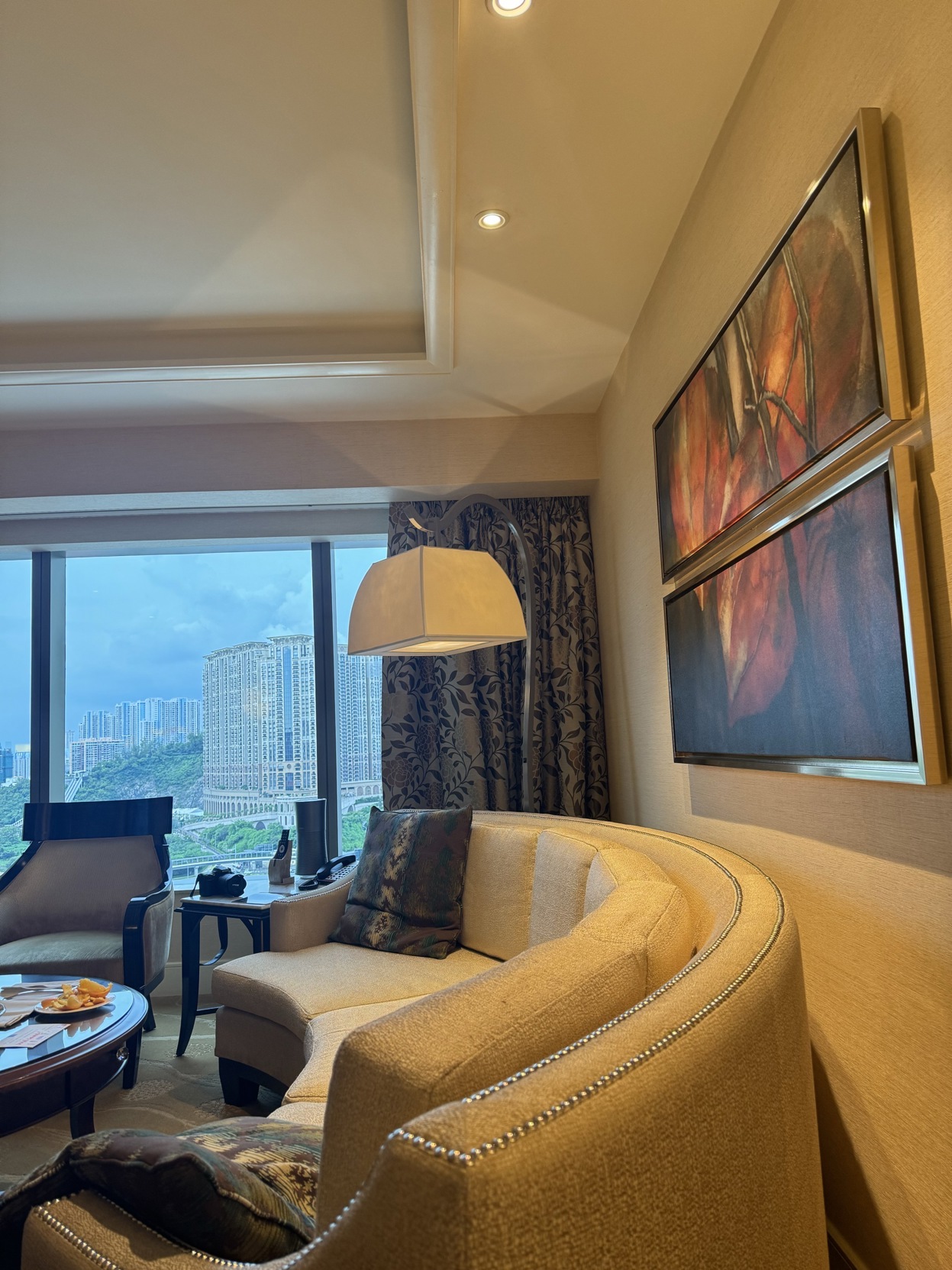 Conrad Macao Cotai Central Room Type - TWO QUEENS JUNIOR SUITE