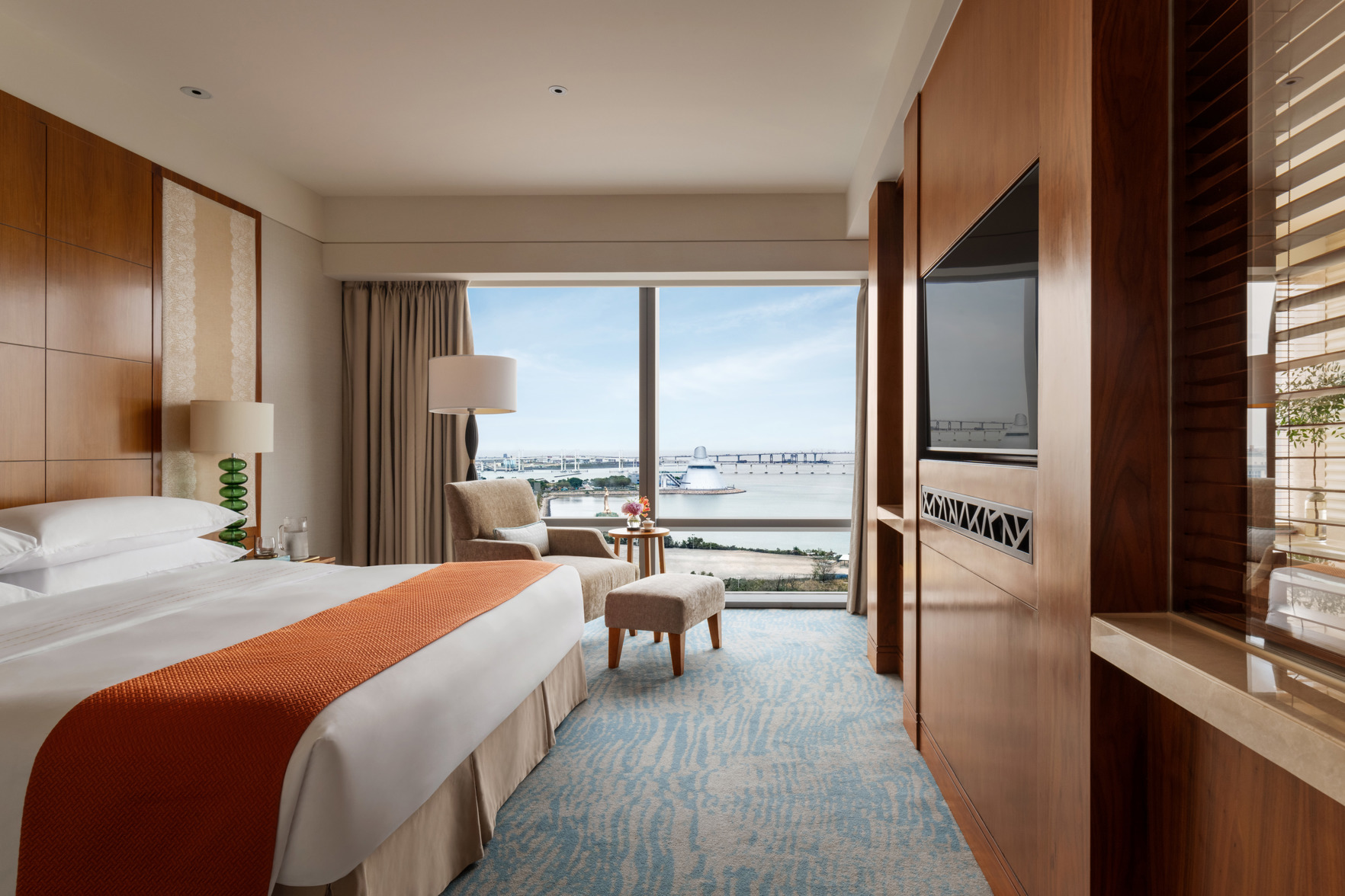 Mandarin Oriental, Macau - Tap to explore photos
