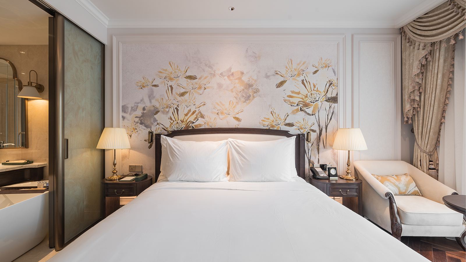 Golden Sun Hotel - Dalat Room Type - Deluxe Without Balcony
