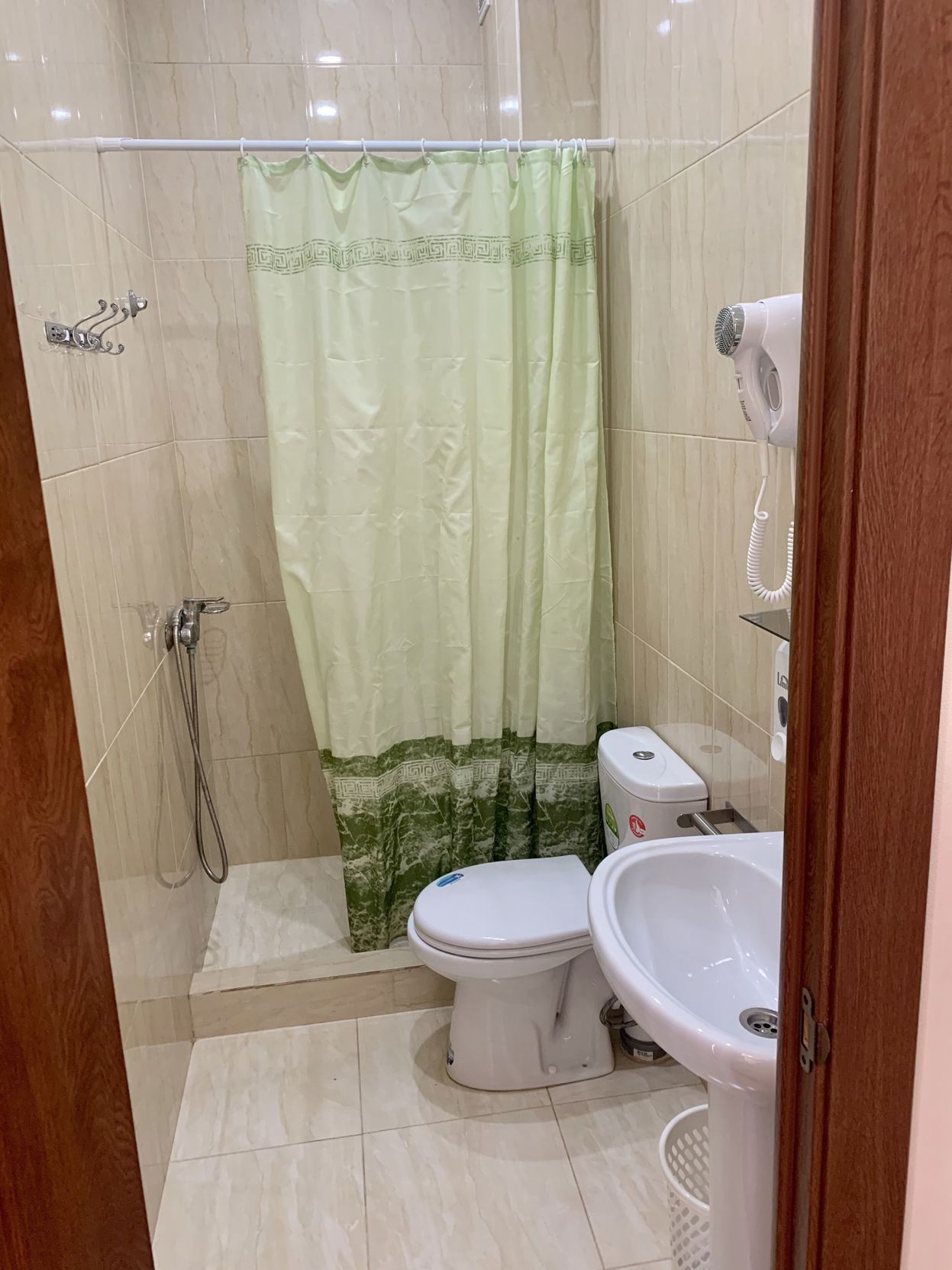 Ramina Hotel photo 2