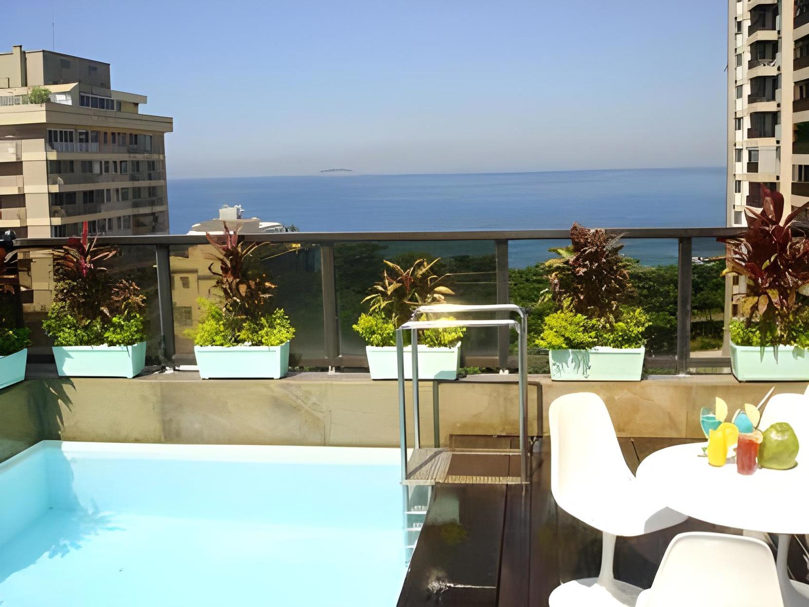 B&B Hotels RJ Copacabana Forte Room Type - DOUBLE LUXURY