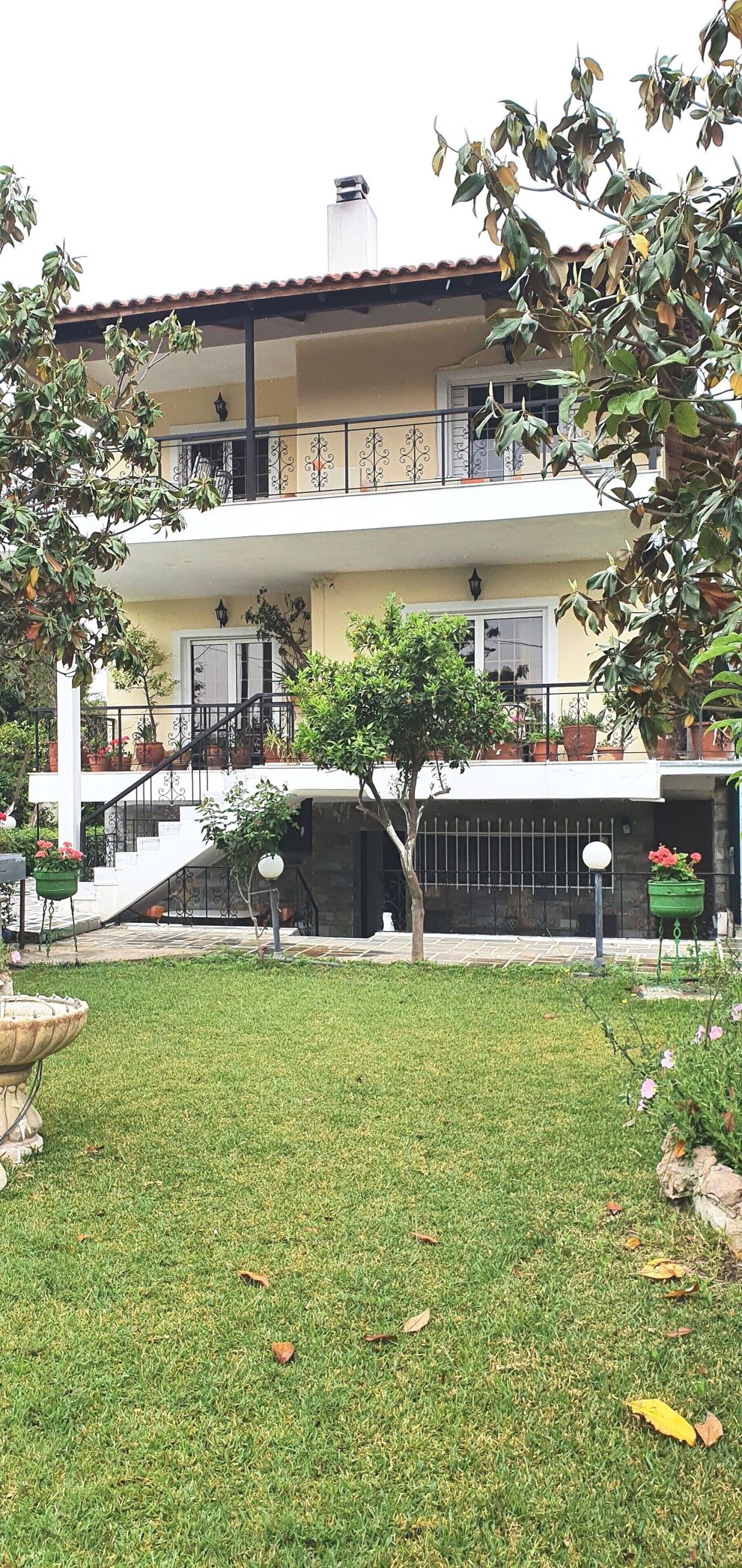 VACATION STUDIO OROPOS