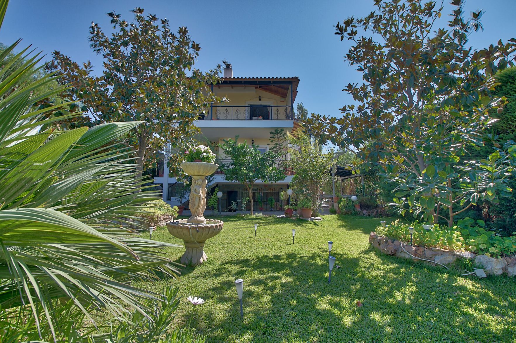 VACATION STUDIO OROPOS photo 3