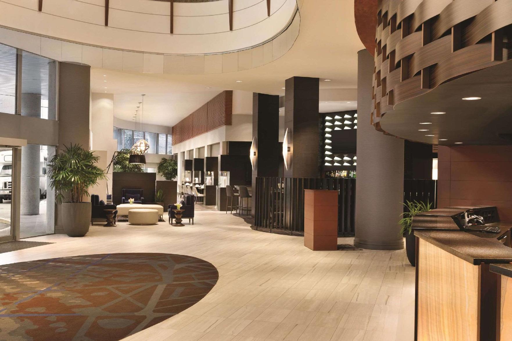 Radisson Hotel Vancouver Airport - Tap to explore photos