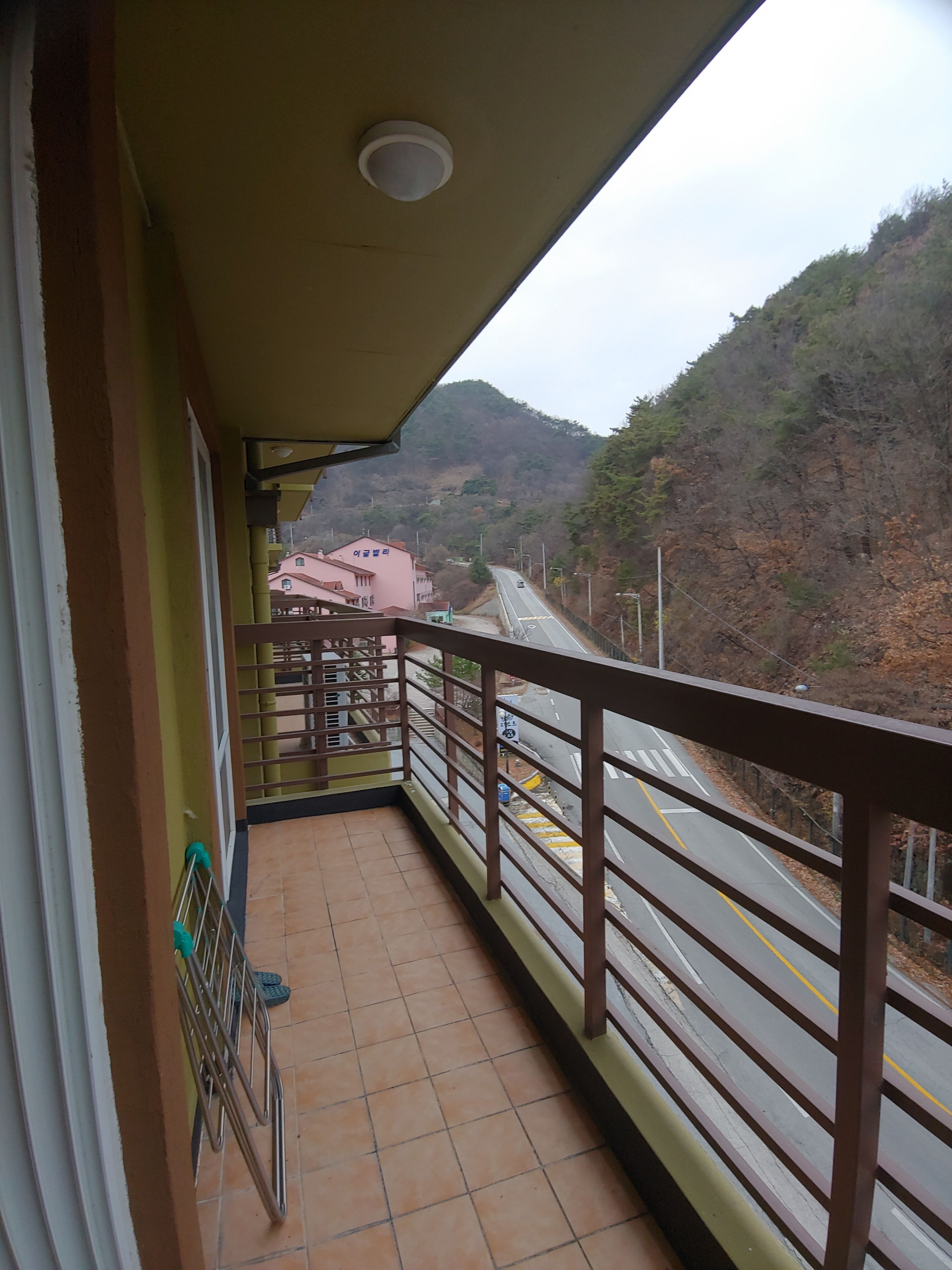 Healingnsajo resort Chungju Suanbo photo 2