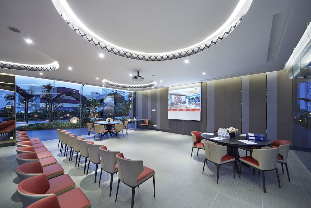 Meeting facility:1000px