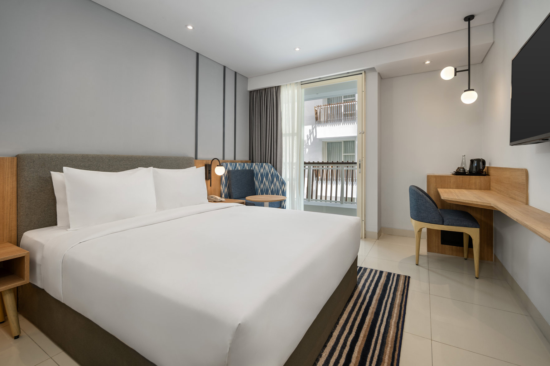 Holiday Inn Express BALI SUNSET ROAD Room Type - DOUBLE QUEEN SIZE BED Holiday Inn Express BALI SUNSET ROAD Room Type - DOUBLE QUEEN SIZE BED