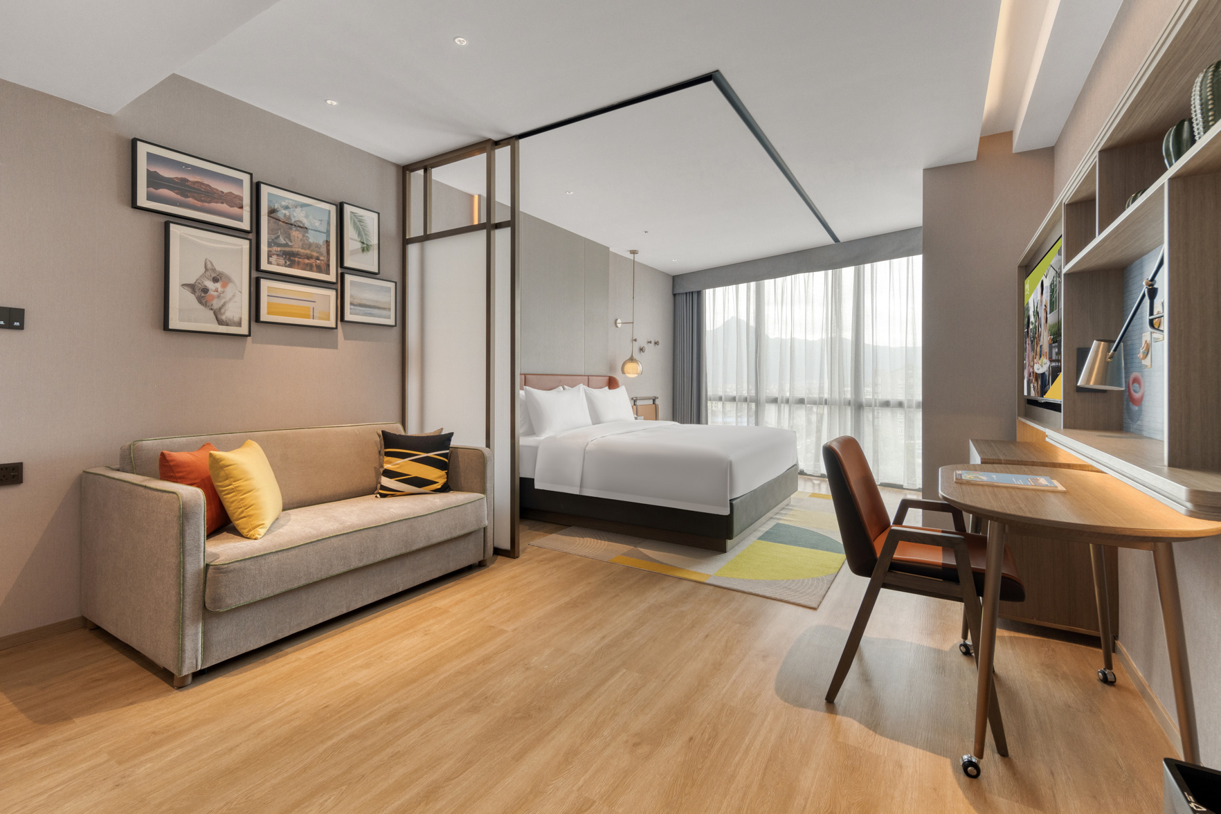 Lijiang Gucheng Home2 Suites by Hilton Hotel Room Type - Dynamic Deluxe Double Bed Room