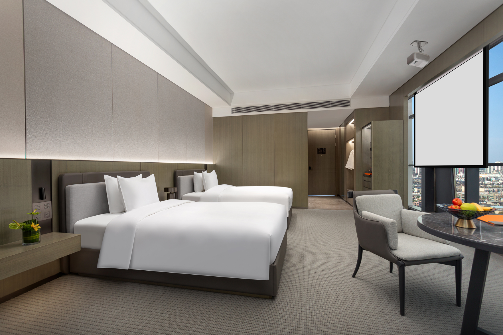 Wyndham Grand Chengdu East - Tap to explore photos