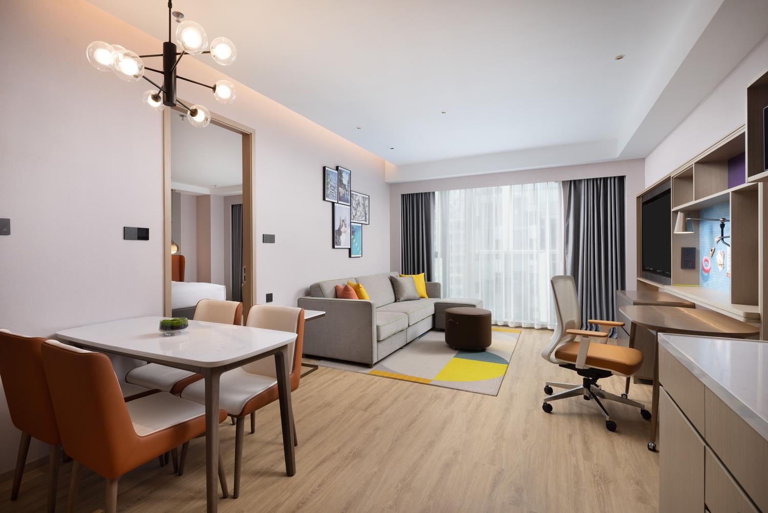 Home2 Suites by Hilton Chengdu Qingyang - Tap to explore photos