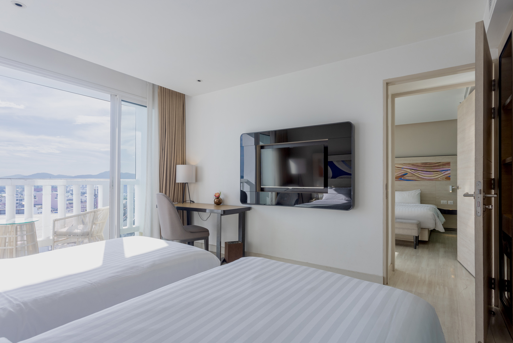 Novotel Phuket City Phokeethra Room Type - Deluxe Room, 2 Bedrooms, Balcony