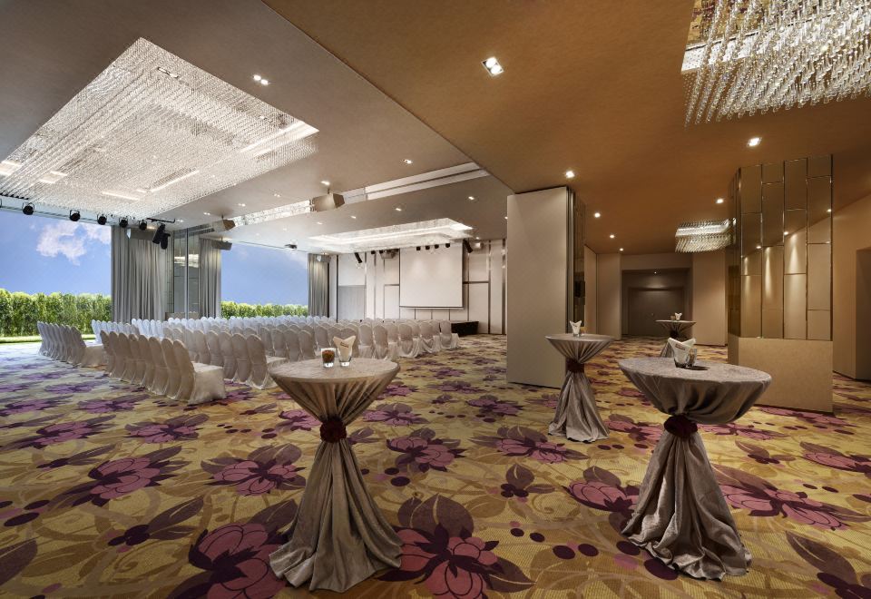 Meeting Rooms