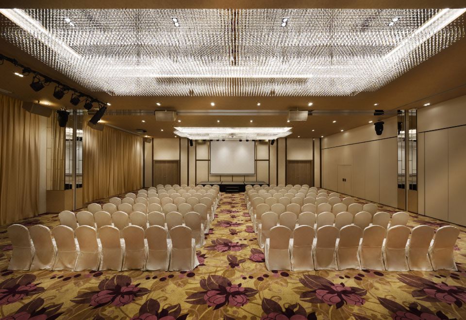 Meeting Rooms