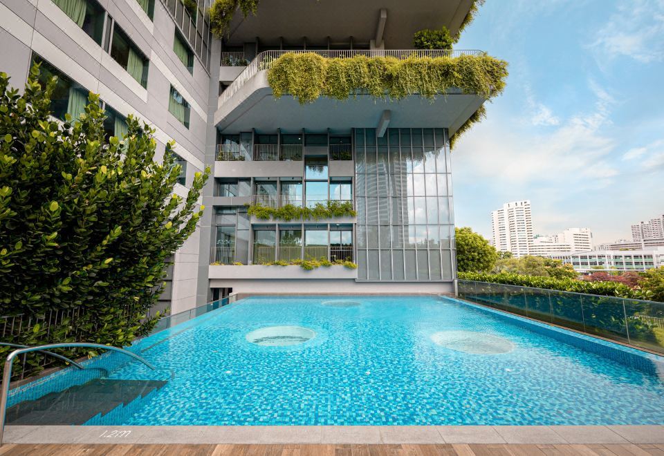 Outdoor Swimming Pool