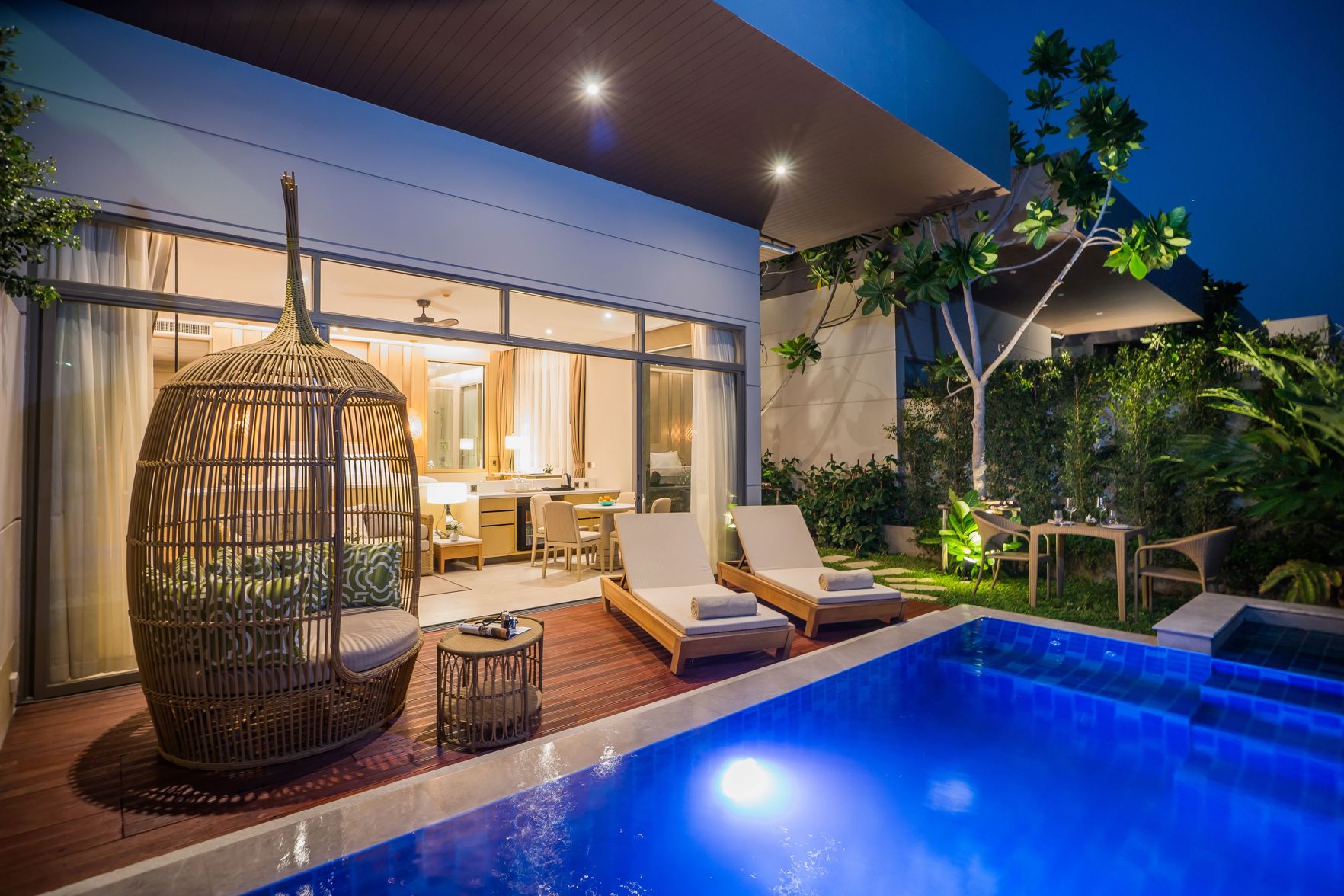 AVANI+ Hua Hin Resort - Tap to explore photos