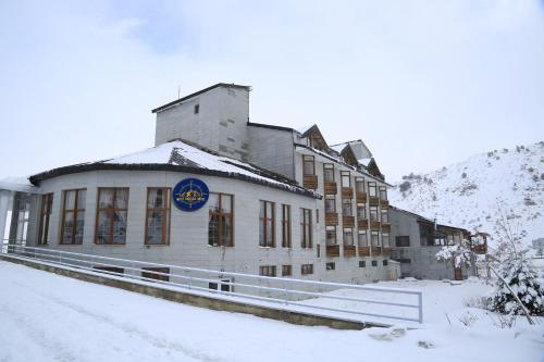 West Davraz Hotel photo 4