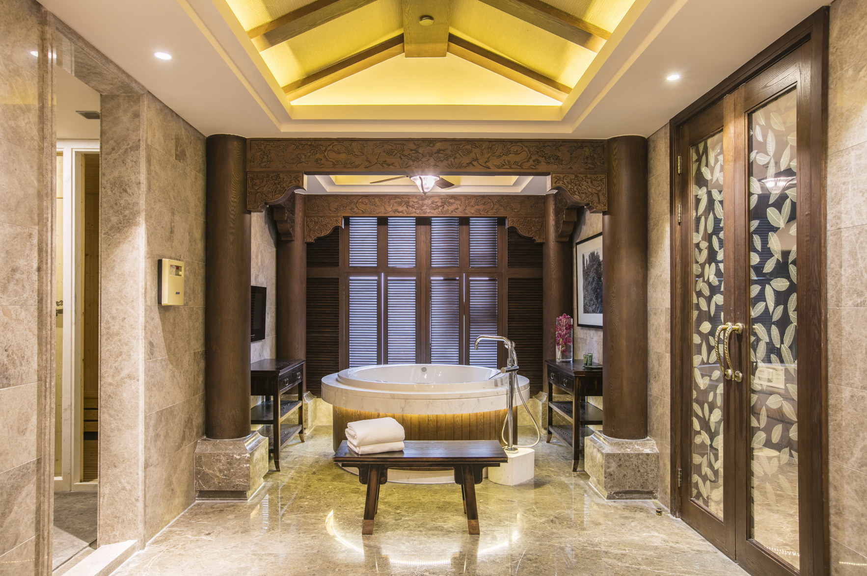Hilton Sanqingshan Resort - Tap to explore photos