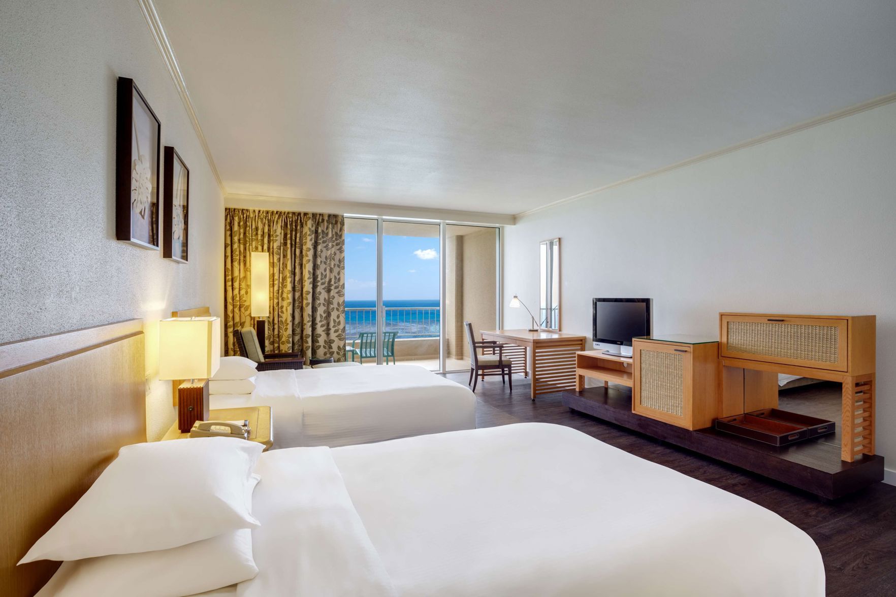 Hyatt Regency Guam Room Type - 2 DOUBLE BEDS OCEAN FRONT DELUXE