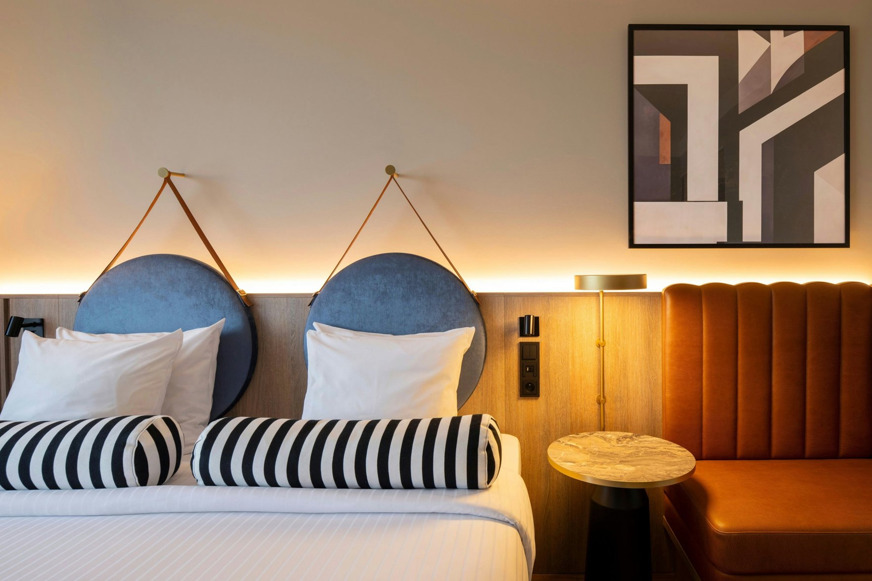 The Belson Brussels, a Tribute Portfolio Hotel by Marriott - Tap to explore photos