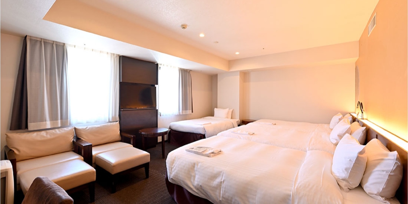 Hotel Keihan Sapporo - Tap to explore photos