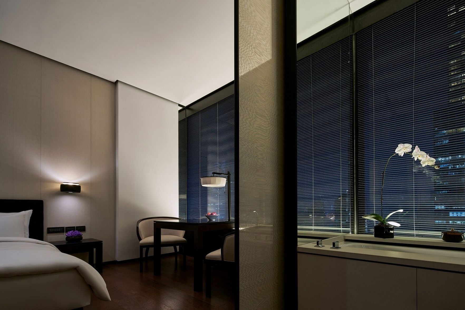 The PuLi Shanghai Room Type - Deluxe King