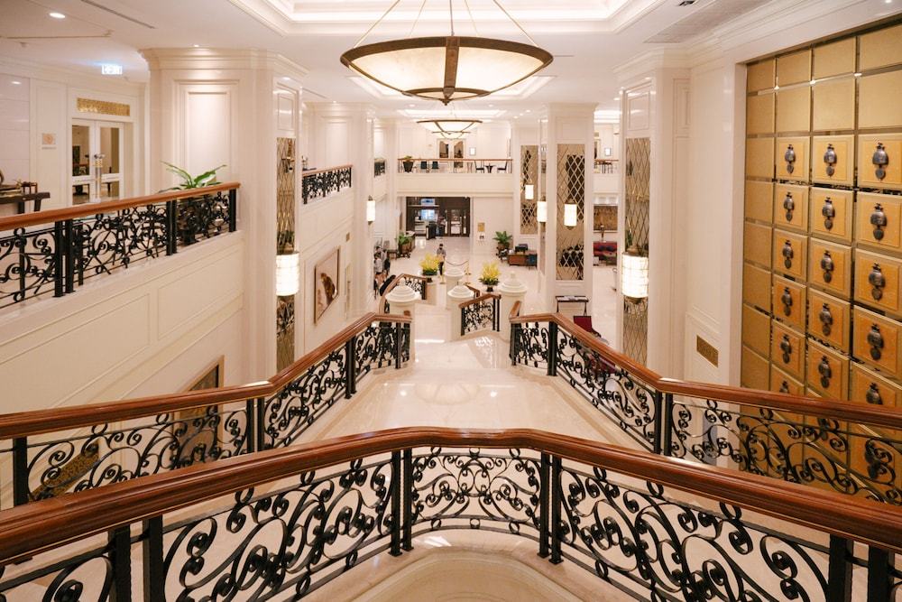 Lobby:1000px