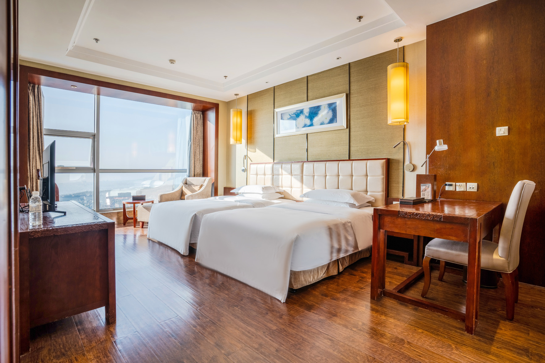 Empark Grand Hotel Tengchong Room Type - Deluxe Lake View Twin Room