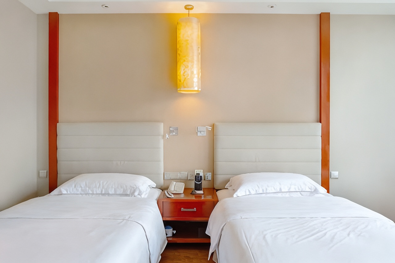 Empark Grand Hotel Tengchong - Tap to explore photos