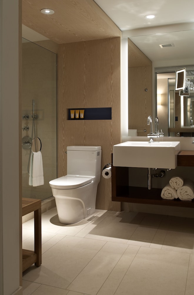 Allegria Hotel Room Type - 2 Double Bed Junior Suite Oceanfront