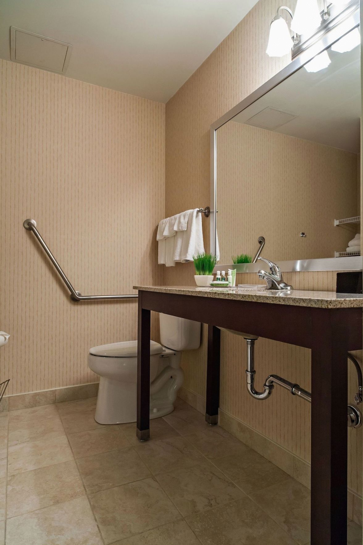 Best Western Plus Suites Downtown - Tap to explore photos