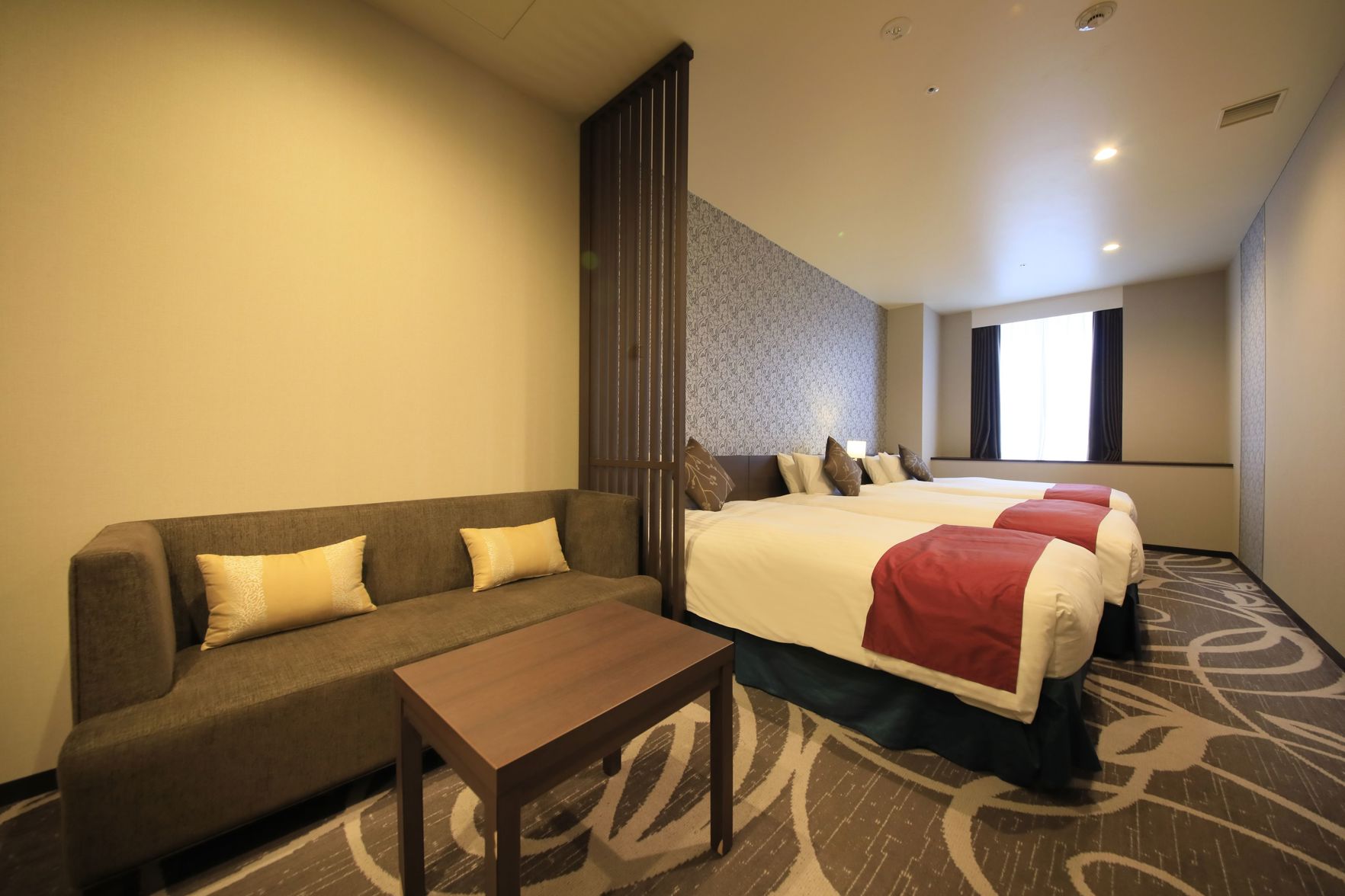 Quintessa Hotel Osaka Bay - Tap to explore photos
